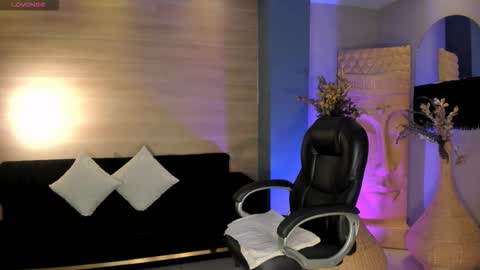 Snapshot of lizzhamilton_ chatting on 22, 9, 2025 Lizzi online show from 22, 9, 2025