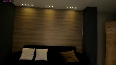 Snapshot of lizzhamilton_ chatting on 30, 10, 2025 Lizzi online show from 30, 10, 2025