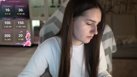 Lizi-Fox online show from 12, 1, 2025