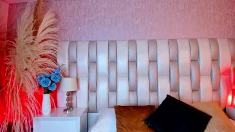 Snapshot of lizzi_hotman chatting on 24, 10, 2025 LIZZI online show from 24, 10, 2025