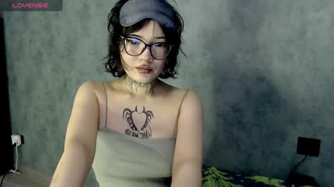 LizzieLight online show from 17, 12, 2024