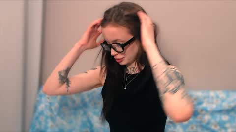 Snapshot of lizziesweety chatting on 6, 5, 2026 liza liza liza online show from 6, 5, 2026