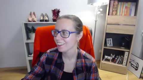 Lizzy online show from 7, 11, 2025