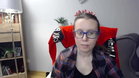 Lizzy online show from 9, 4, 2026