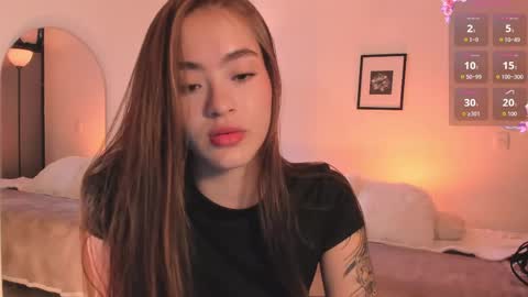 Lizzy Colins online show from 7, 6, 2026
