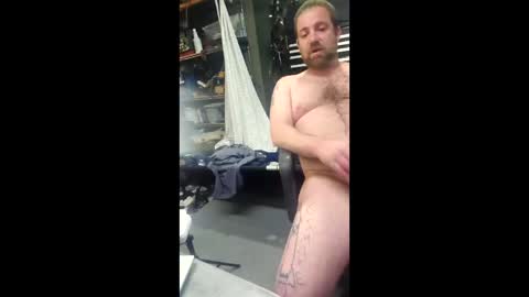 Snapshot of lizzyice8 chatting on 17, 12, 2025 lizzyice8 online show from 17, 12, 2025