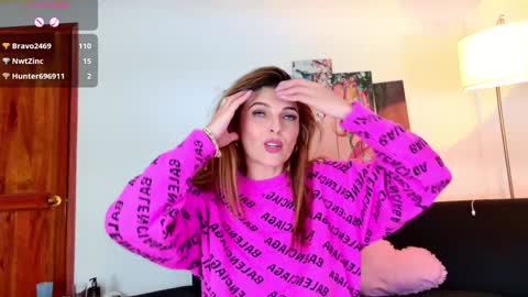 Snapshot of lizzymontana chatting on 2, 1, 2025 Liz online show from 2, 1, 2025