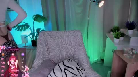 Snapshot of llkadream chatting on 14, 9, 2025 Arina online show from 14, 9, 2025