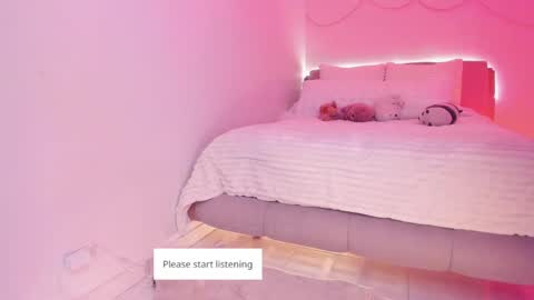 Snapshot of lm_kloeeh chatting on 19, 11, 2025 Kloe see you 28-11 to celebrate my birthday online show from 19, 11, 2025