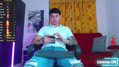 Snapshot of lobito_xxxl chatting on 19, 9, 2025 lobito_xxxl online show from 19, 9, 2025