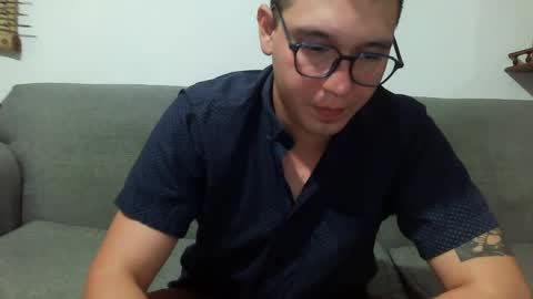 Snapshot of lobomx19 chatting on 26, 5, 2026 Lobo online show from 26, 5, 2026