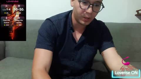 Snapshot of lobomx19 chatting on 7, 6, 2026 Lobo online show from 7, 6, 2026
