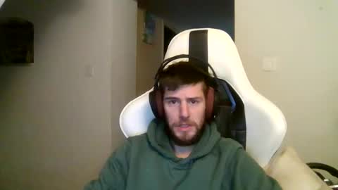 Snapshot of lobotomy54 chatting on 19, 12, 2025 lobo online show from 19, 12, 2025