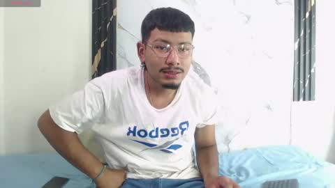 logan_black496030 online show from 16, 7, 2026
