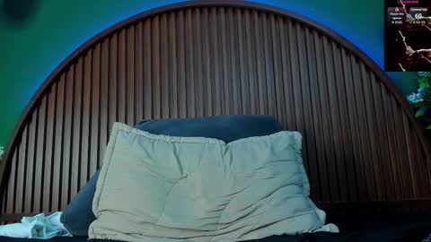 logan_griffin online show from 28, 11, 2025