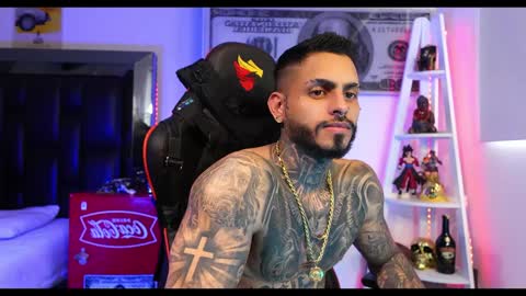 Snapshot of logan_hugh8 chatting on 21, 12, 2024 logan_hugh8 online show from 21, 12, 2024