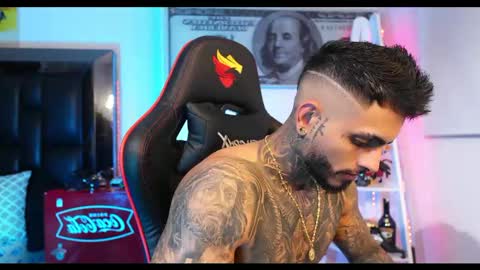 Snapshot of logan_hugh8 chatting on 21, 2, 2025 logan_hugh8 online show from 21, 2, 2025