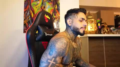 Snapshot of logan_hugh8 chatting on 23, 9, 2025 logan_hugh8 online show from 23, 9, 2025