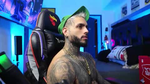 logan_hugh8 online show from 8, 2, 2026