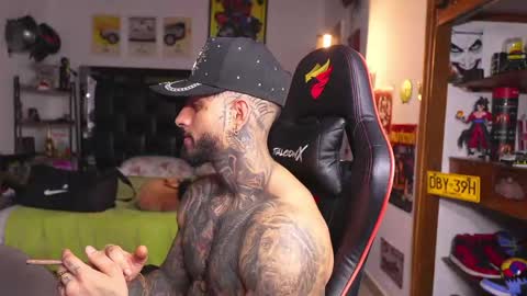 logan_hugh8 online show from 1, 6, 2026