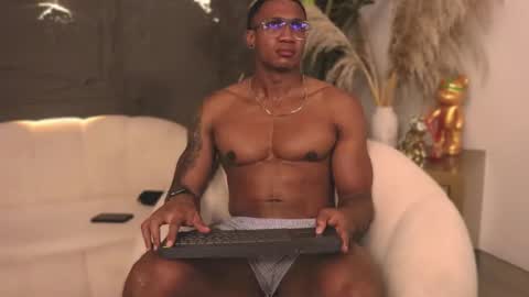 logan_varela online show from 20, 2, 2025