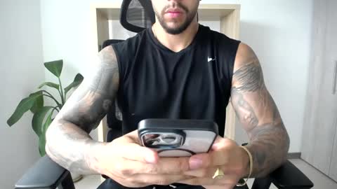Logan Wolfp online show from 18, 5, 2026