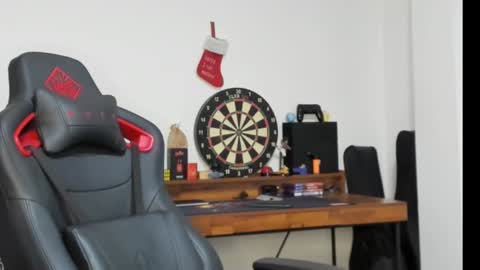 Snapshot of logannick chatting on 27, 1, 2025 Logan online show from 27, 1, 2025