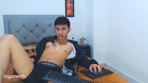 Snapshot of logannthh chatting on 5, 12, 2024 logannthh online show from 5, 12, 2024