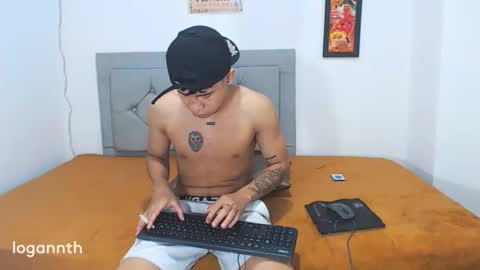 Snapshot of logannthh chatting on 4, 1, 2025 logannthh online show from 4, 1, 2025