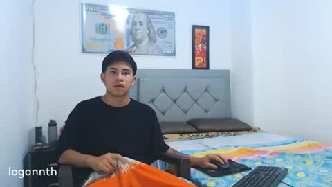 Snapshot of logannthh chatting on 22, 1, 2025 logannthh online show from 22, 1, 2025
