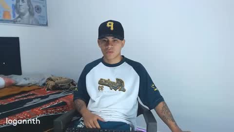 Snapshot of logannthh chatting on 8, 2, 2025 logannthh online show from 8, 2, 2025