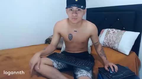 Snapshot of logannthh chatting on 14, 2, 2025 logannthh online show from 14, 2, 2025