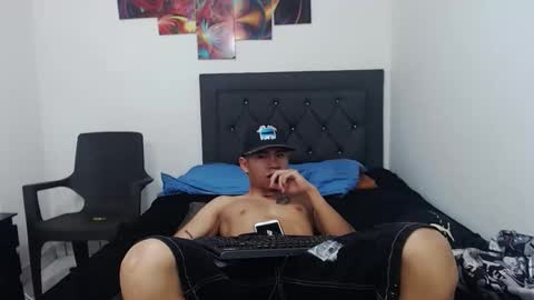 Snapshot of logannthh chatting on 27, 10, 2025 logannthh online show from 27, 10, 2025