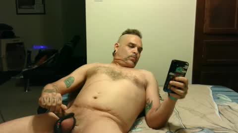 Snapshot of loganreaves69 chatting on 7, 10, 2025 Logan Reaves online show from 7, 10, 2025