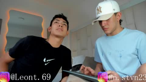 logantwink18 online show from 4, 4, 2026