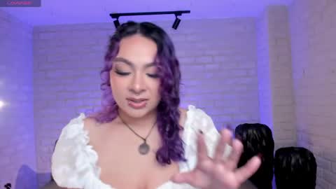 Snapshot of loiseharper chatting on 28, 5, 2026 Loise online show from 28, 5, 2026
