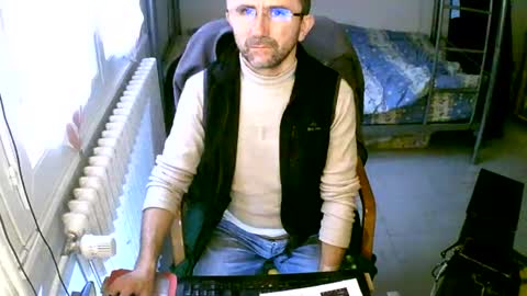 Snapshot of lokoum39 chatting on 7, 12, 2024 lokoum39 online show from 7, 12, 2024