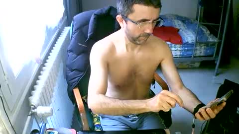 Snapshot of lokoum39 chatting on 6, 1, 2025 lokoum39 online show from 6, 1, 2025