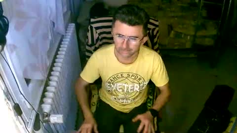 Snapshot of lokoum39 chatting on 16, 11, 2025 lokoum39 online show from 16, 11, 2025