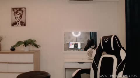 Snapshot of lola_anderson chatting on 18, 12, 2024 Lola online show from 18, 12, 2024