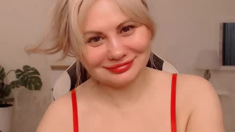 Snapshot of lola_anderson chatting on 18, 11, 2025 Lola online show from 18, 11, 2025