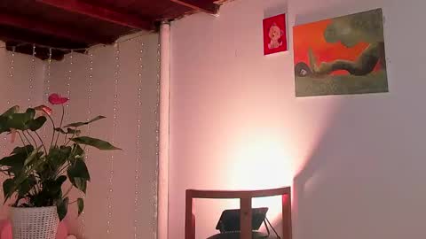 Snapshot of lola_cocks chatting on 13, 2, 2025 mara online show from 13, 2, 2025