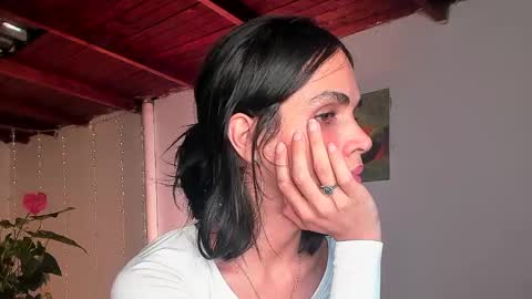 Snapshot of lola_cocks chatting on 28, 2, 2025 mara online show from 28, 2, 2025