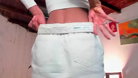 Snapshot of lola_cocks chatting on 3, 3, 2025 mara online show from 3, 3, 2025