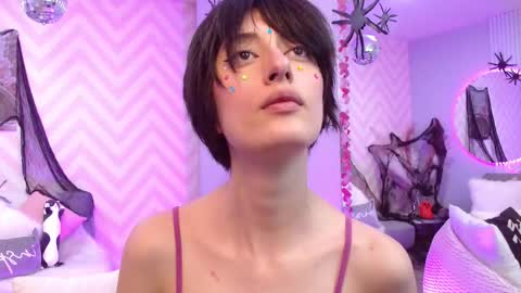 Lola online show from 16, 10, 2025