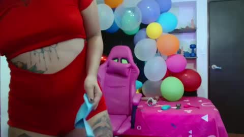 lola_fiery online show from 16, 9, 2025