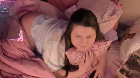 Snapshot of lola_flower_ chatting on 12, 2, 2025 Sofiya online show from 12, 2, 2025