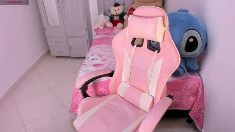 Lola Kamila online show from 23, 2, 2026