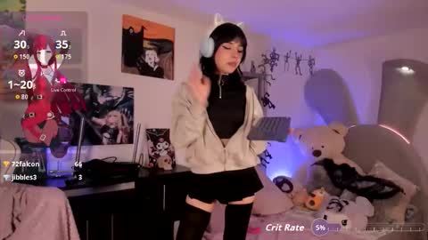 Lola Bunny online show from 21, 10, 2025