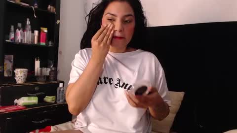 lolaa_staars online show from 22, 12, 2024